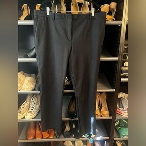 LIKE NEW Ann Taylor Black Trouser Pants